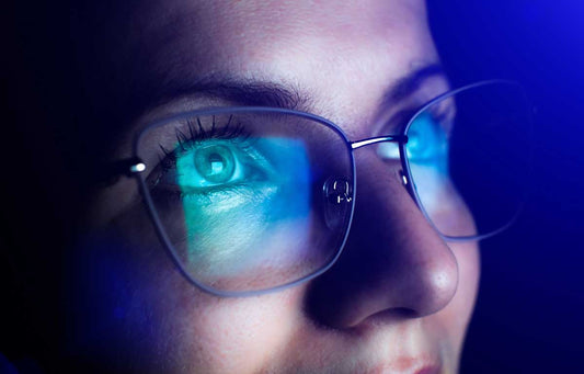 Blue Light vs. Anti-Reflective Lenses: What’s the Difference?